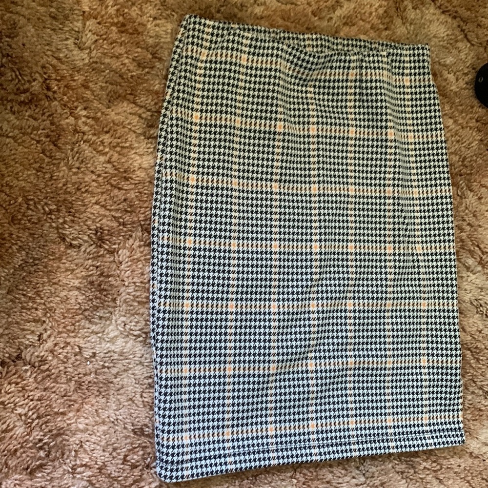 Pencil skirt